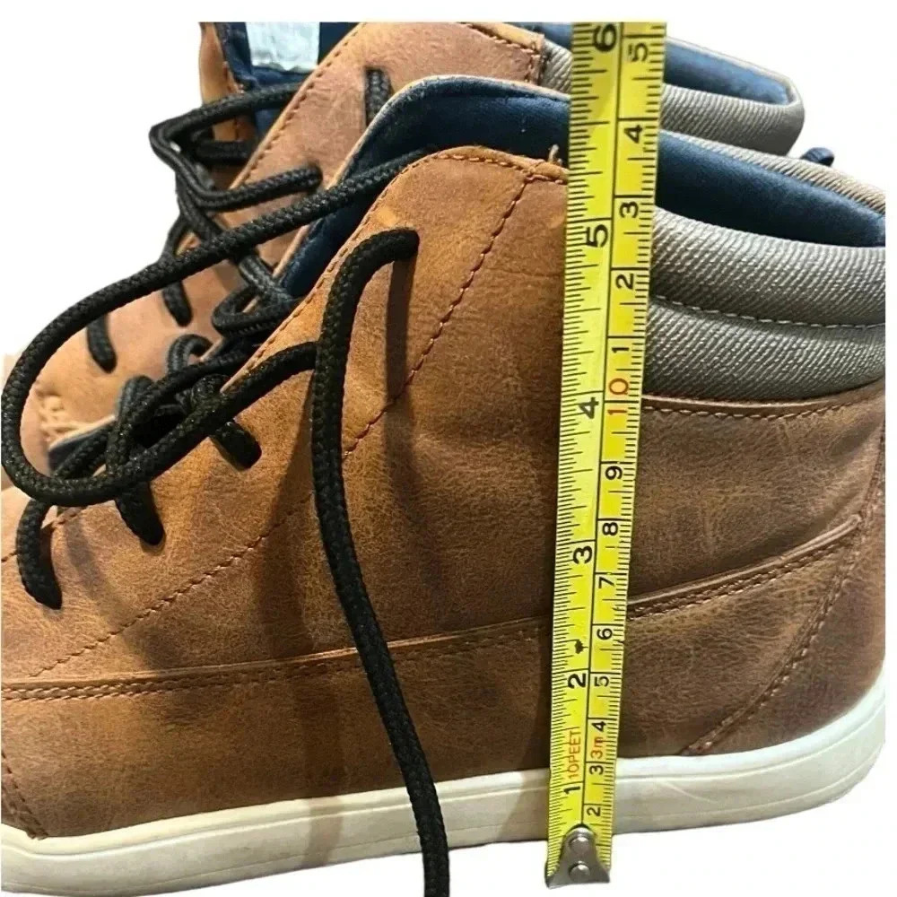 Boys size 5 Wonder Nation lightweight brown high tops GUC - Picture 3 of 14
